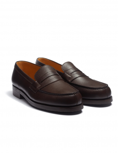 Mocassin 180 Café Homme J.M. Weston présenté porté de face｜Boutique Homme Toulouse 2