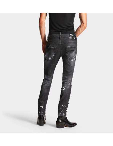 Jean Slim Skater Noir Délavé Dsquared2 Homme présenté porté de dos | Toulouse Soulery