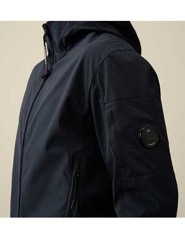 Veste Shell-R Capsule À Capuche Bleu Nuit C.P Company Homme présentée portée zoom de profil | Toulouse Soulery