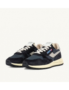 Sneakers Reelwind Low En Nylon Et Suède Noir Autry présentées de profil | Toulouse Soulery 2