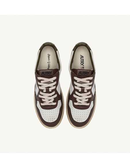 Basket Vintage Low En Cuir Tricolor Autry Homme présentées de face | Toulouse Soulery