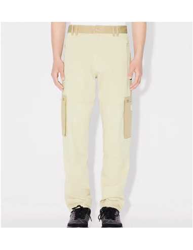 Pantalon Cargo Slim Beige Kenzo Homme porté de face | Toulouse Soulery
