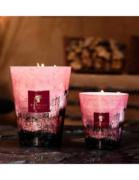 Bougie Parfumée Orientalist Essaouira Baobab Collection, présentée allumée | Toulouse Soulery