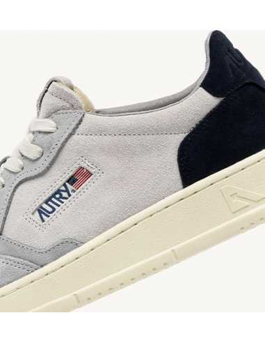 Baskets Medalist Low En Daim Gris Loft Et Bleu Autry zoom| Toulouse Soulery