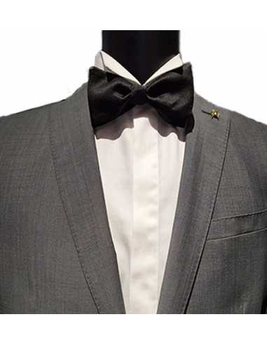 Nœud papillon Satin Noir Atelier Frères pour Homme présenté de porté| Toulouse Soulery