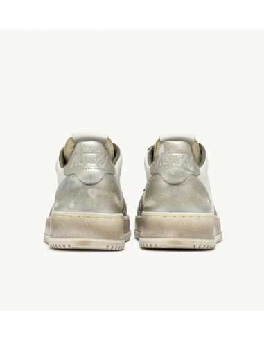 Baskets Medalist Low Super Vintage Whisper Blanc Vert & Silver Autry pour Homme présenté de dos| Toulouse Soulery