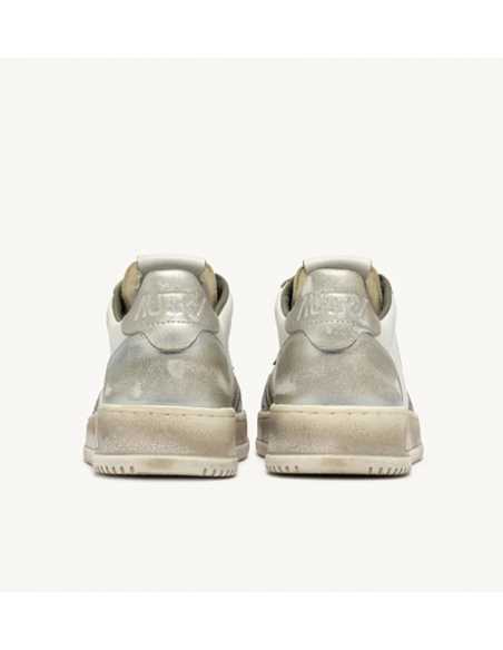 Baskets Medalist Low Super Vintage Whisper Blanc Vert & Silver Autry pour Homme présenté de dos| Toulouse Soulery