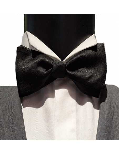 Nœud papillon Satin Noir Atelier Frères pour Homme présenté de face| Toulouse Soulery