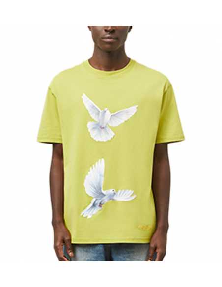 Freedom Doves T-Shirt Green 3.Paradis Homme, présenté porté de face| Toulouse Soulery