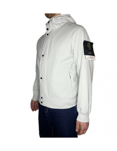 Veste 4100090 Sky Blue Stone Island, zoom sur le logo｜Soulery Toulouse
