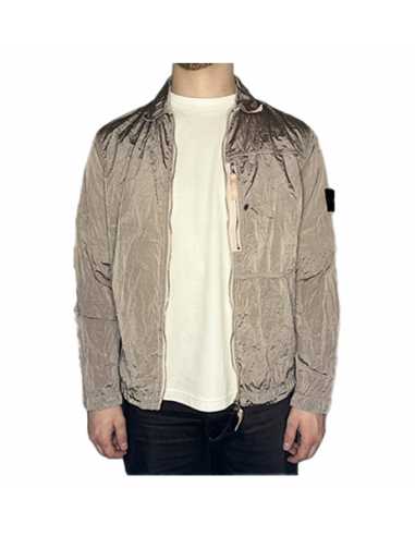 Surchemise Nylon Metal In Econyl Antique Rose Stone Island présentée de face｜Soulery Toulouse
