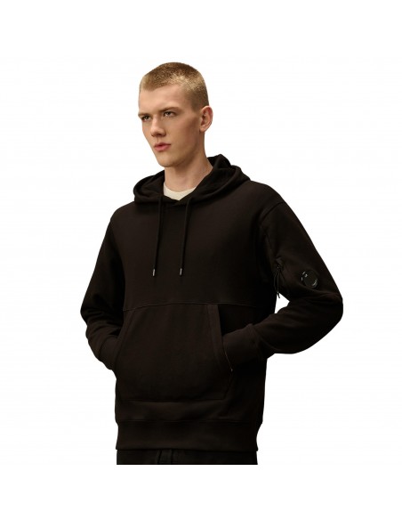 Sweat À Capuche En Polaire À Relief Diagonal Noir C.P Company, présenté porté de face｜Soulery Toulouse