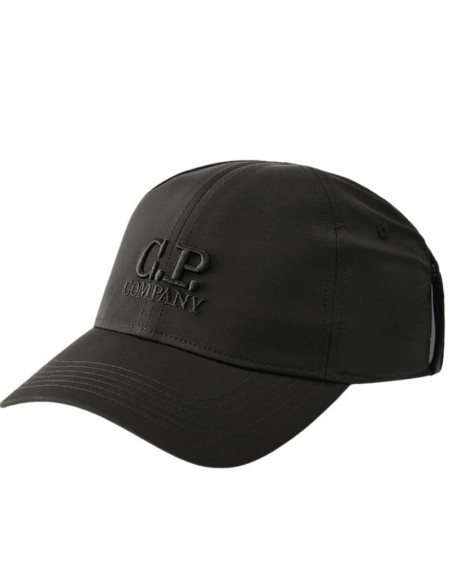Casquette Chrome-R Goggle Noire C.P. Company présentée de face｜Soulery Toulouse