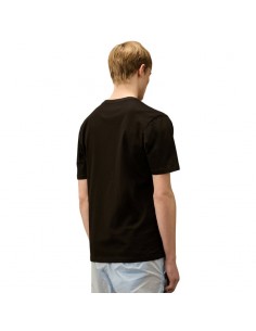 Tee-shirt Jersey Logo Patch 30/1 Noir C.P. Company présenté de face porté｜Soulery Toulouse 2