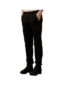 Pantalon Cargo Stretch Sateen Black C.P. Company présenté de face porté｜Soulery Toulouse