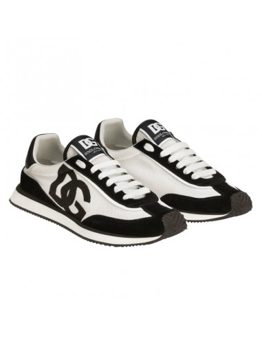Sneakers DG Cushion Noir et Blanc Dolce & Gabbana présentées de face |Soulery Toulouse Sneakers DG Cushion Noir et Blanc Dolce & Gabbana présentées de face |Soulery Toulouse