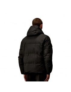 Doudoune À Capuche Pertex® De La Série Metropolis Noire C.P. Company, présentée portée de face｜Boutique Homme Toulouse 2