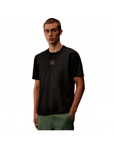 T-shirt Graphique Jersey De La Série Metropolis Noir C.P. Company, présenté porté de face ｜Boutique Homme Toulouse