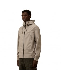 Veste de Protection CP Shell-R Grise C.P. Company présentée portée de face｜Boutique Homme Toulouse