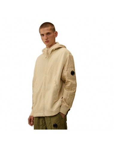 Sweat-shirt À Capuche Zippé En Molleton À Relief Diagonal Beige C.p. Company présenté porté de face｜Boutique Homme Toulouse