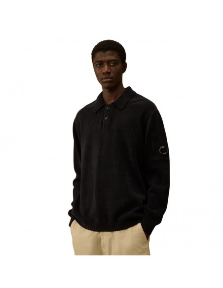 Pull Polo En Coton Chenille Noir Homme C.P. Company présenté porté de face｜Boutique Homme Toulouse
