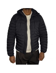 Doudoune En Nylon Doublure TC Noire Homme Stone Island présentée portée de face｜Magasin Homme Toulouse