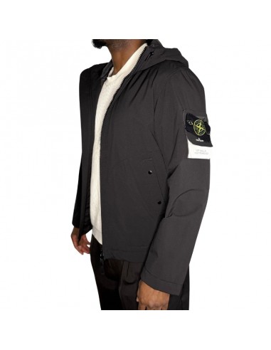 Soft Shell-R_E.Dye® Technology With PrimaLoft® Noire Homme Stone Island présentée portée de profil｜Magasin Homme Toulouse