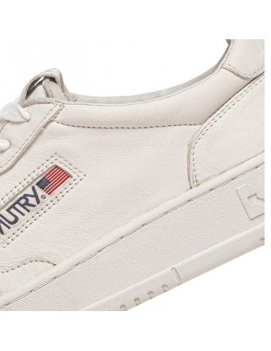 Sneaker Medalist Low White Homme Autry zoom sur le logo｜Magasin Homme Toulouse