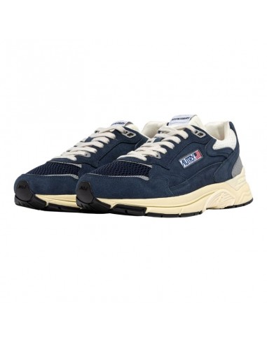 présentée portée de profil｜Magasin Homme Toulouse