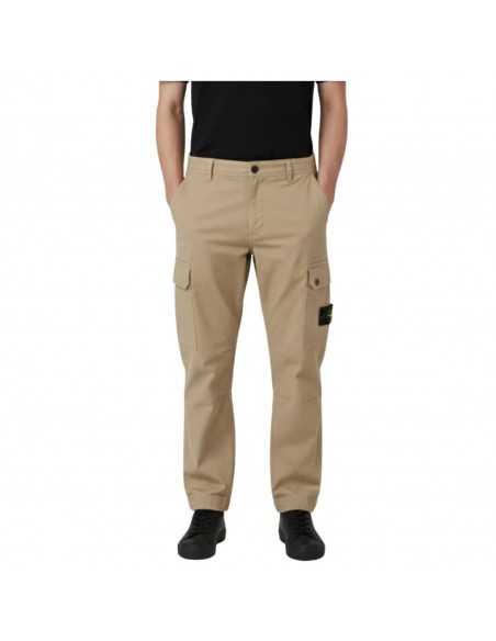 Pantalon Panama Cotton Old Effect Beige Stone Island présenté porté de face｜Boutique Homme Toulouse