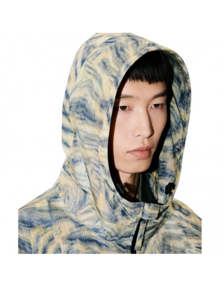 Coupe-vent Court 'KENZO Tiger' Marigold Homme Kenzo zoom sur la capuche｜Boutique Homme Toulouse