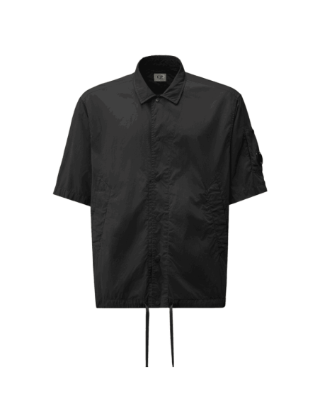 Surchemise Chrome-R Courte Sleeve Lens Noire Homme C.P Company présentée de face｜Magasin Homme Toulouse