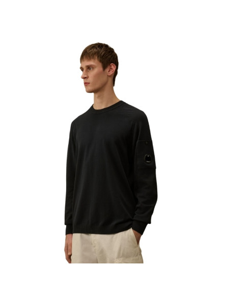 Pull Col Rond Coton Homme C.P Company présenté porté de face｜Boutique Homme Toulouse