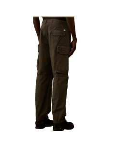 Pantalon Cargo Micro-Reps Boxy Lens Gunmetal Homme C.P Company présenté porté de face｜Boutique Homme Toulouse 2