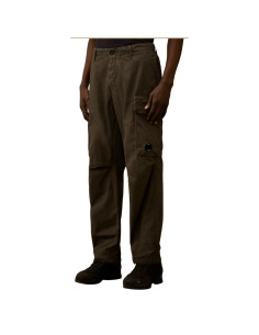 Pantalon Cargo Micro-Reps Boxy Lens Gunmetal Homme C.P Company présenté porté de face｜Boutique Homme Toulouse