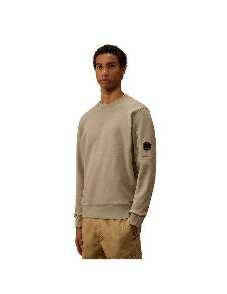 Sweatshirt Coton Diagonal Dove Homme C.P Company présenté porté de face｜Boutique Homme Toulouse