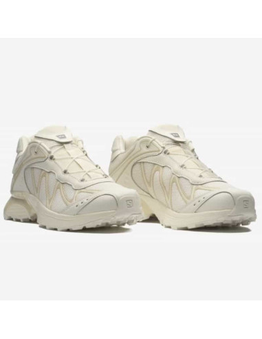 Sneaker XT-Whisper Vanilla Ice Almond Milk Homme Salomon présentée portée de profil｜Magasin Homme Toulouse