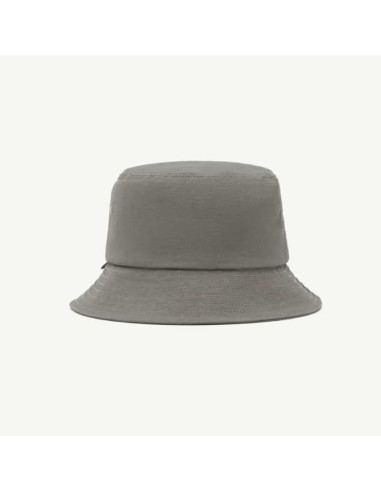 Bob En Toile De Coton Gris Bleu Homme MM6 présenté porté de dos｜Boutique Homme Toulouse
