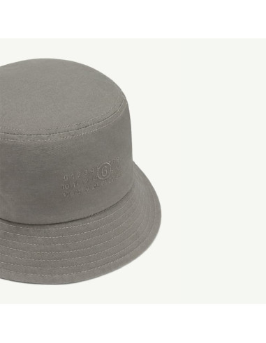 Bob En Toile De Coton Gris Bleu Homme MM6 présenté zoomé｜Boutique Homme Toulouse