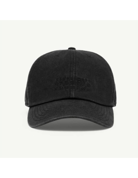 Casquette De Baseball Noir Homme MM6 présentée portée de face｜Magasin Homme Toulouse