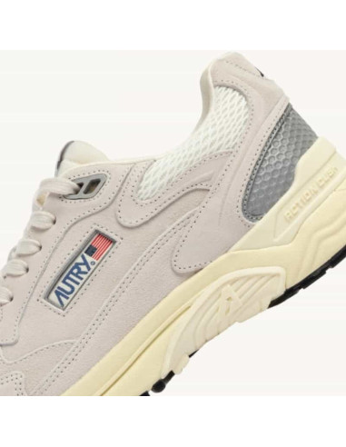 Sneakers Hyperway Blanc et Argent Homme Autry présentées zoomées｜Magasin Homme Toulouse
