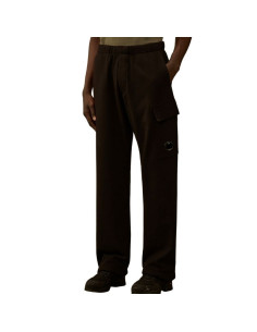 Jogging Cargo Diagonal Raised Noir Homme C.P Company présenté porté de face｜Boutique Homme Toulouse