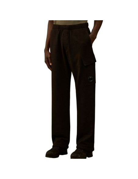 Jogging Cargo Diagonal Raised Noir Homme C.P Company présenté porté de face｜Boutique Homme Toulouse