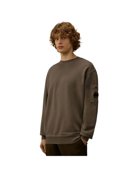 Sweat-shirt Cotton Diagonal Fleece Lens C.P Company présenté porté de face｜Boutique Homme Toulouse