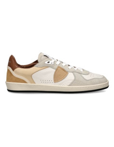 Sneaker Pgal Blanc LaitBeige et Marron Homme Philippe Model présentée portée de profil｜Magasin Homme Toulouse