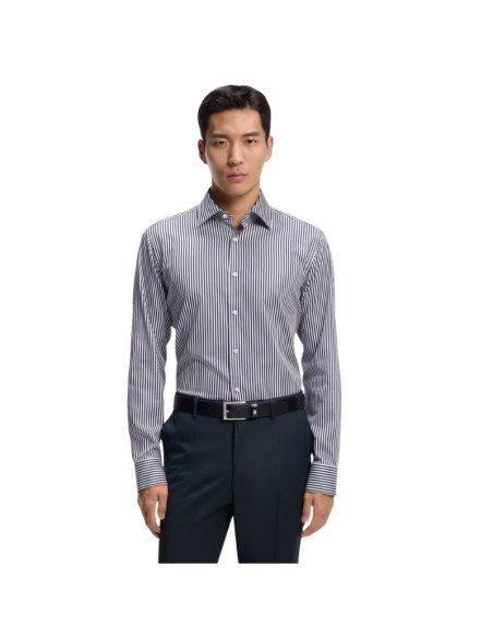 Chemise Regular En Coton À Rayures Bleu Homme BOSS présentée portée de face｜Magasin Homme Toulouse