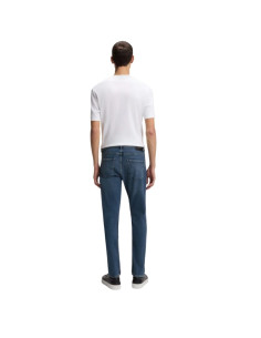 Jean Slim Delaware Bleu Denim Homme BOSS présenté porté de face｜Boutique Homme Toulouse 2