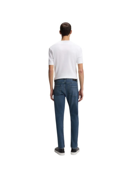 Jean Slim Delaware Bleu Denim Homme BOSS présenté porté de dos｜Boutique Homme Toulouse