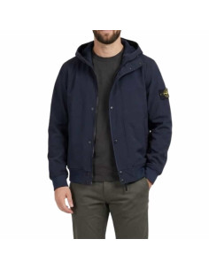 Veste Light Soft Shell-R E.Dye® Technology Navy Homme Stone Island présentée portée de face｜Magasin Homme Toulouse