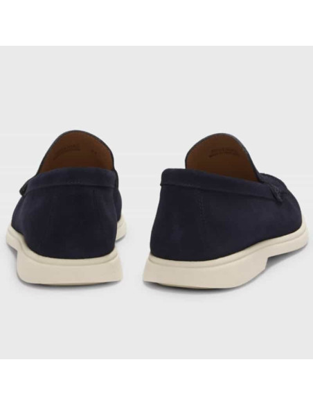 Mocassins En Cuir Suédé Blue Foncé Homme Boss présentés portés de dos｜Boutique Homme Toulouse